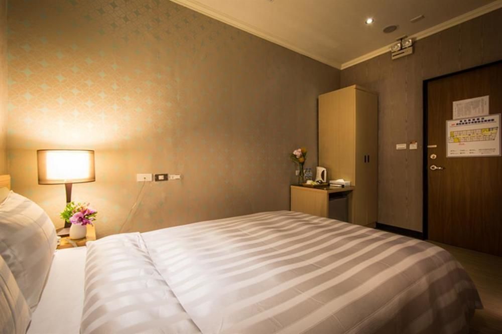 A Casa Hotel Taoyuan Esterno foto