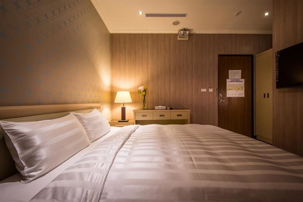 A Casa Hotel Taoyuan Esterno foto